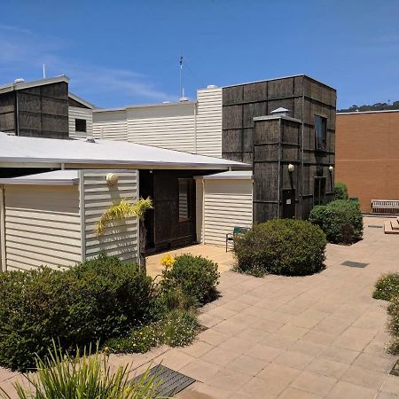 Lornebeach Apartments Exterior photo