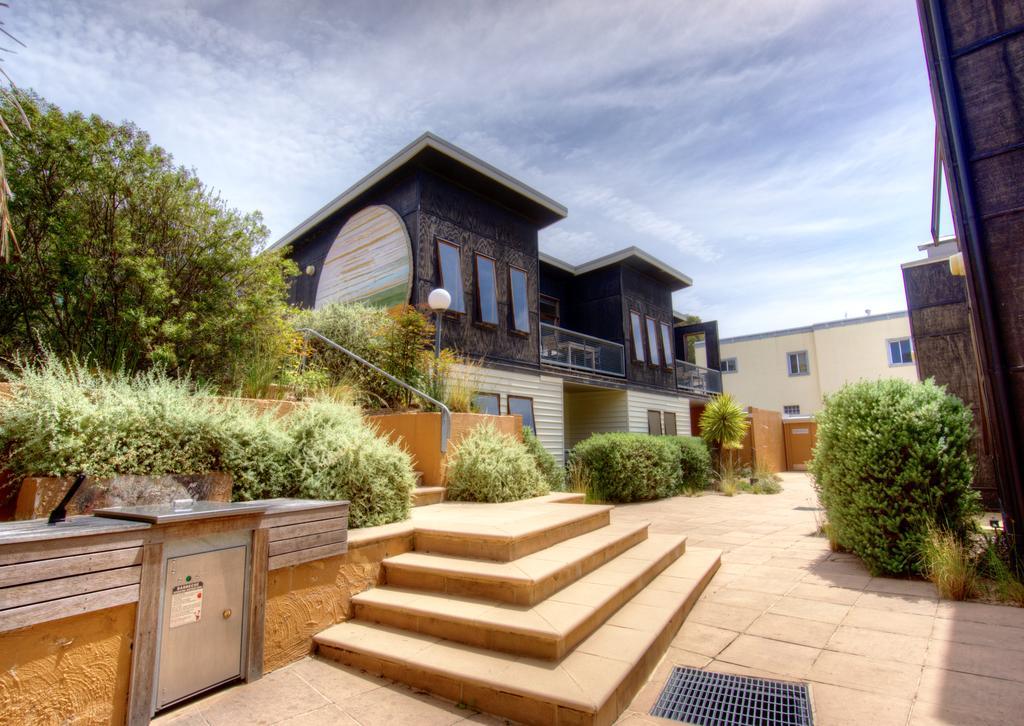 Lornebeach Apartments Exterior photo